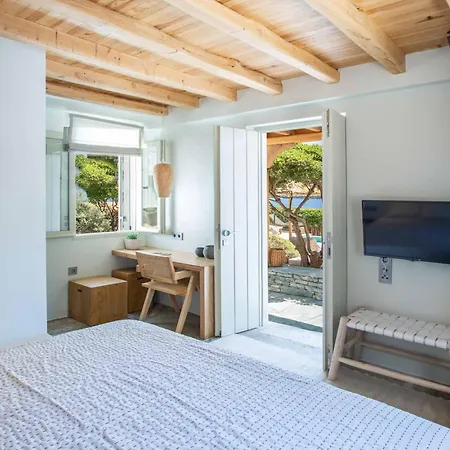 Islets Nydri (Lefkada)