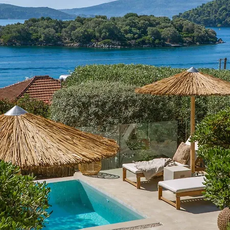 Islets * Nydri (Lefkada)